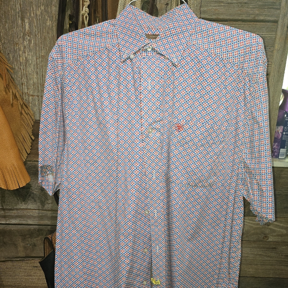 Ariat shirt